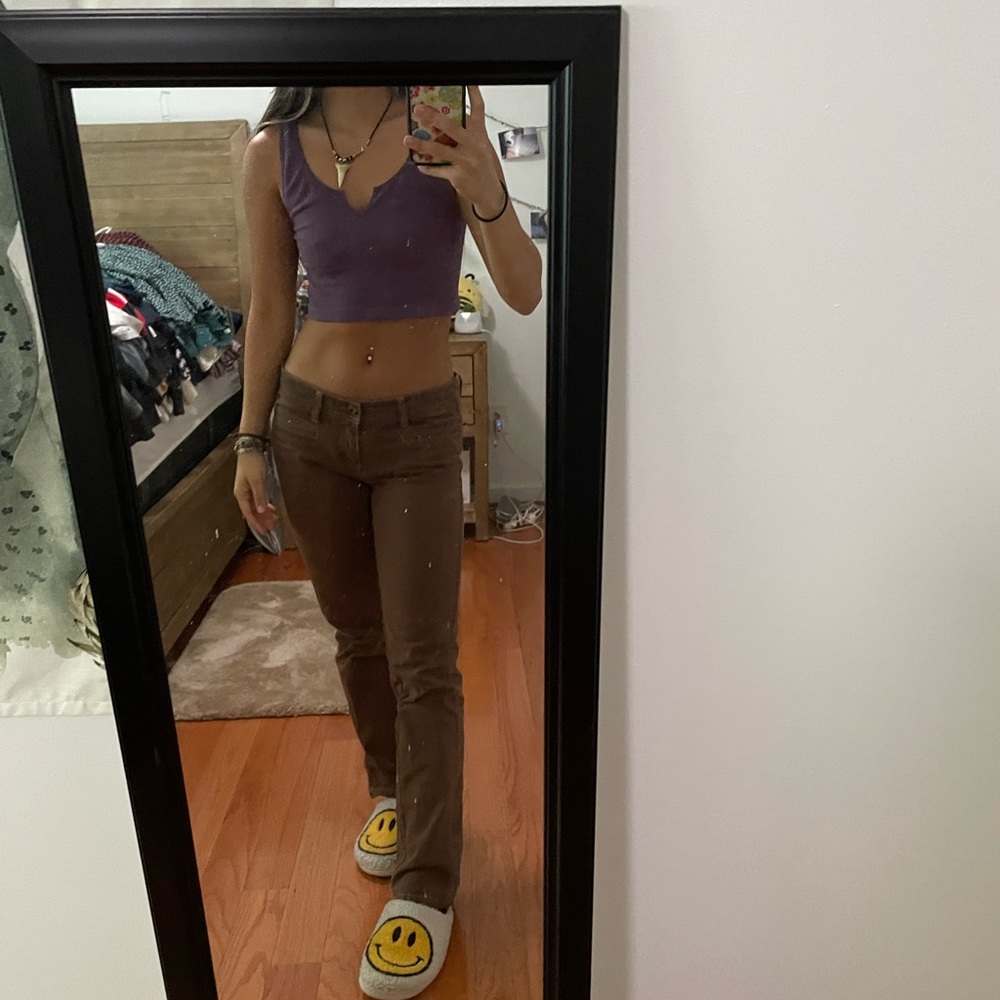 purple tank with open slit